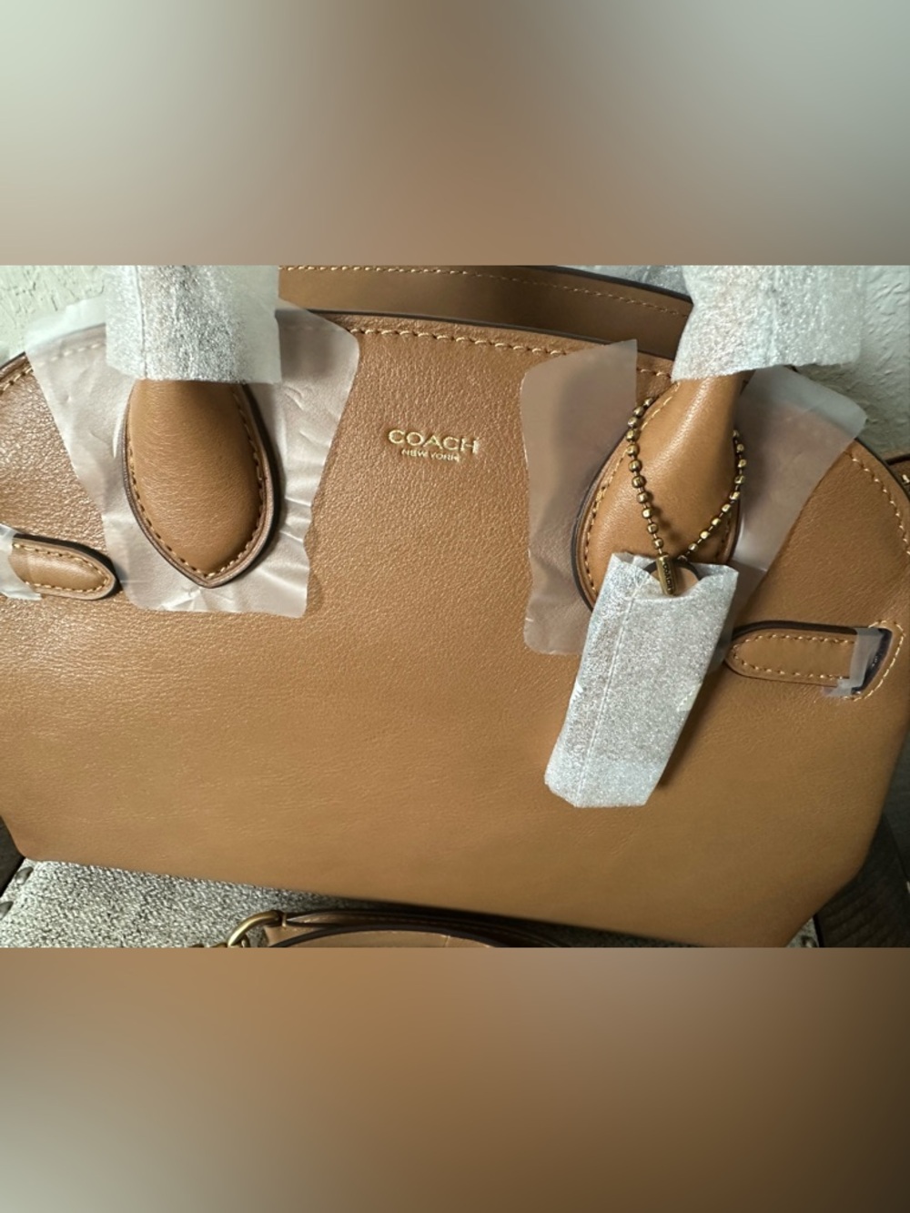 Coach Soft Empire Carryall 28 - Picture 11 of 15